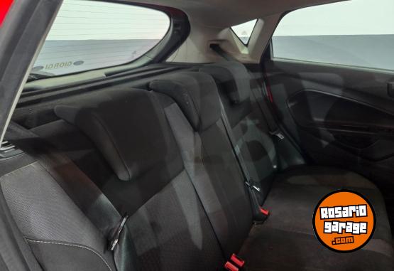 Autos - Ford Fiesta kinetic 2018 Nafta 98000Km - En Venta