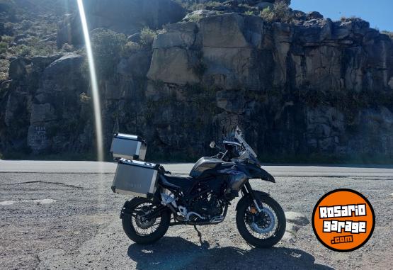 Motos - Benelli TRK 502X 2021 Nafta 9000Km - En Venta