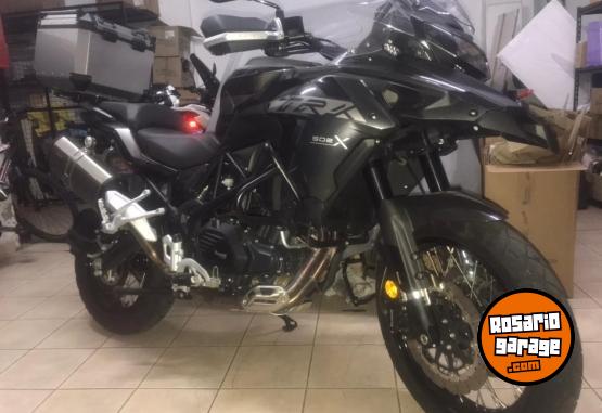 Motos - Benelli TRK 502X 2021 Nafta 9000Km - En Venta