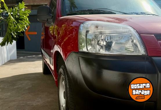 Utilitarios - Citroen BERLINGO BUSINESS MIXTO 2017 Nafta 115000Km - En Venta