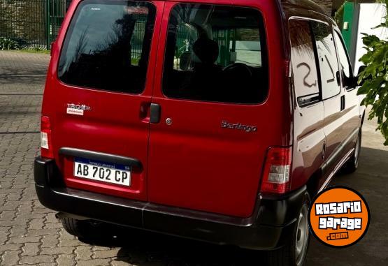 Utilitarios - Citroen BERLINGO BUSINESS MIXTO 2017 Nafta 115000Km - En Venta