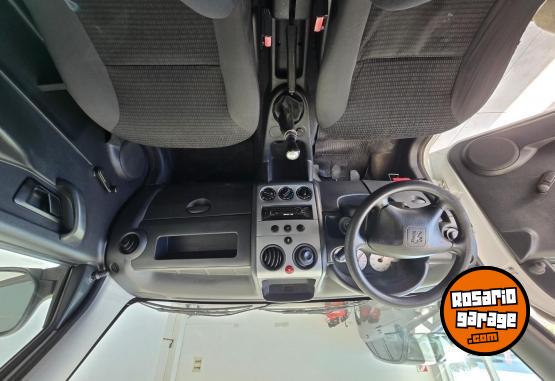 Utilitarios - Peugeot Partner 2013 Nafta 94000Km - En Venta