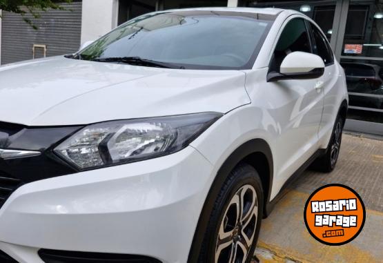 Autos - Honda HRV 2017 Nafta 118000Km - En Venta