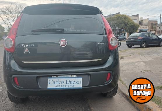 Autos - Fiat Palio essence 5p 2014 Nafta 180000Km - En Venta