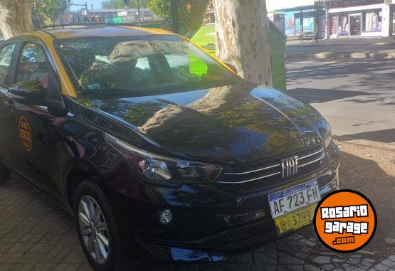 Autos - Fiat Cronos 2022 GNC 170000Km - En Venta