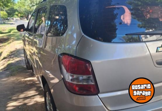 Autos - Chevrolet Spin 2012 Nafta 140000Km - En Venta