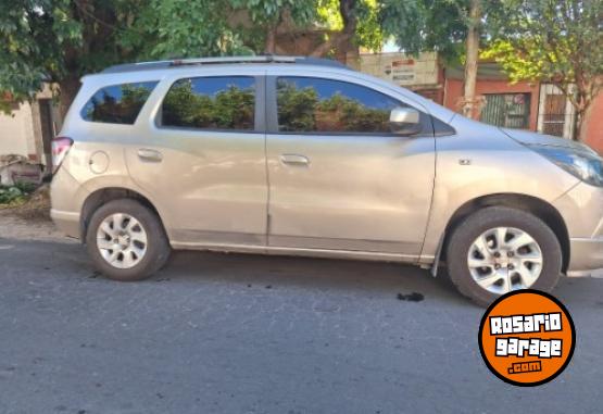 Autos - Chevrolet Spin 2012 Nafta 140000Km - En Venta