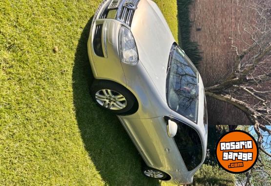 Autos - Volkswagen Vento 2011 Nafta 194000Km - En Venta