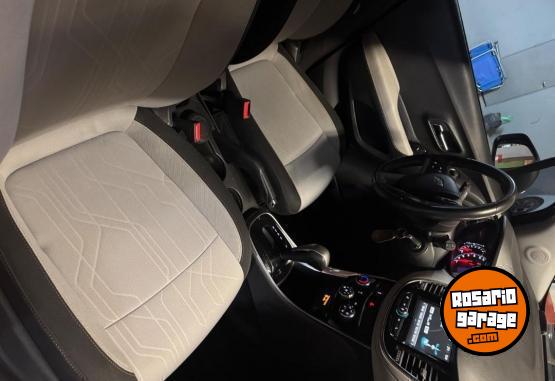 Camionetas - Chevrolet Tracker 2017 Nafta 59000Km - En Venta