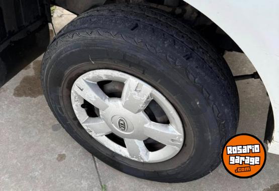Utilitarios - Kia K 2500 C/S A. AC. 2008 Diesel 176000Km - En Venta