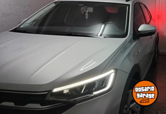 Autos - Volkswagen Nivus 2022 Nafta 32000Km - En Venta