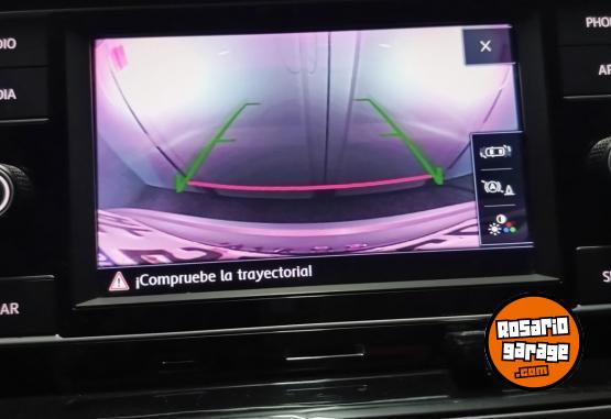 Autos - Volkswagen Nivus 2022 Nafta 32000Km - En Venta