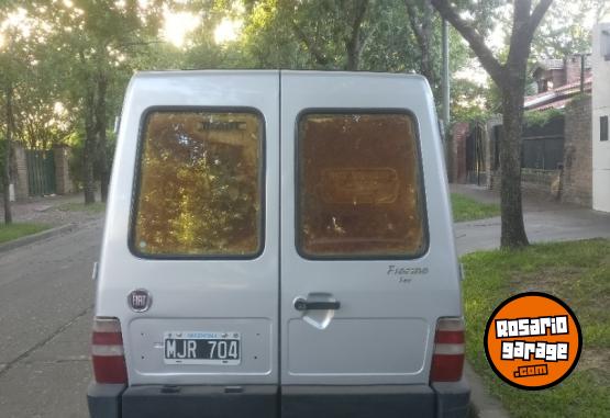 Utilitarios - Fiat Fiorino 2013 GNC 195000Km - En Venta