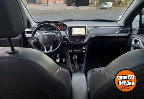 Autos - Peugeot 208 2016 Nafta 120000Km - En Venta
