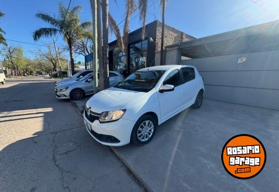 Autos - Renault Sandero Dynamic 2017 Nafta 120000Km - En Venta