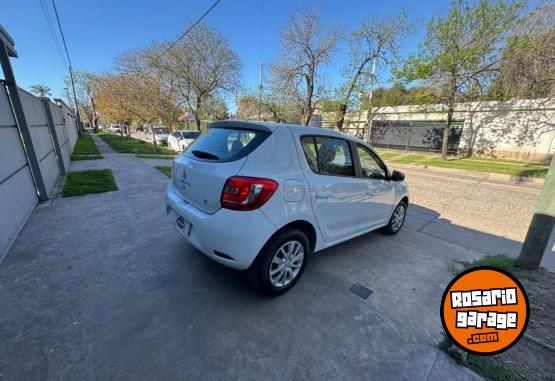 Autos - Renault Sandero Dynamic 2017 Nafta 120000Km - En Venta