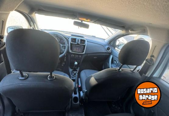 Autos - Renault Sandero Dynamic 2017 Nafta 120000Km - En Venta