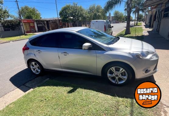 Autos - Ford Focus ||| 2014 Nafta 136000Km - En Venta