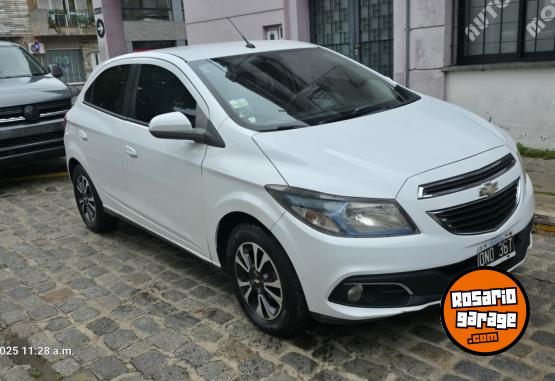Autos - Renault Onix 2015 Nafta 75000Km - En Venta