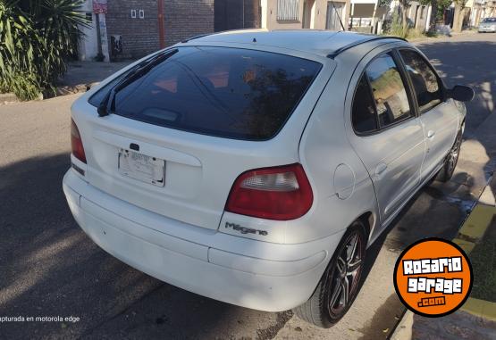 Autos - Renault megane 1.6 unique 2004 Nafta 175000Km - En Venta