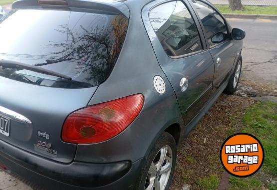 Autos - Peugeot 206 xr 2005 Nafta 292000Km - En Venta