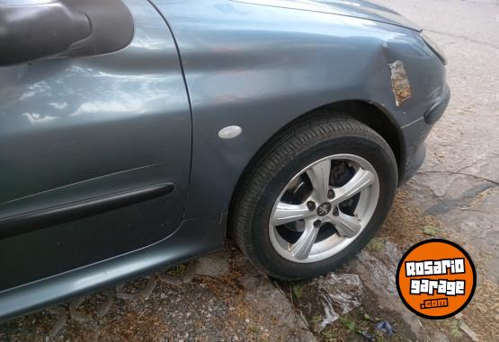 Autos - Peugeot 206 xr 2005 Nafta 292000Km - En Venta