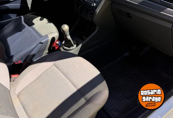 Autos - Volkswagen Gol Trend 2017 Nafta 266000Km - En Venta