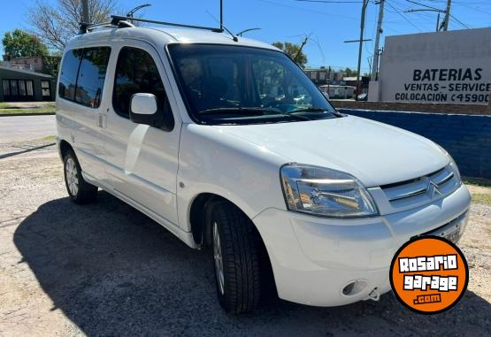 Utilitarios - Citroen Berlingo XTR HDI 1.6 2015 Diesel 138000Km - En Venta