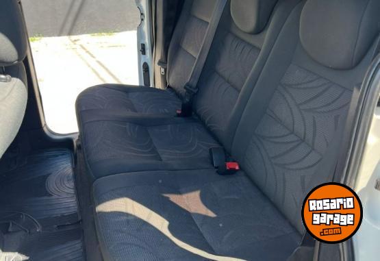 Utilitarios - Citroen Berlingo XTR HDI 1.6 2015 Diesel 138000Km - En Venta