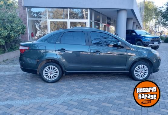 Autos - Fiat Grand Siena 1.4 2016 Nafta 130000Km - En Venta