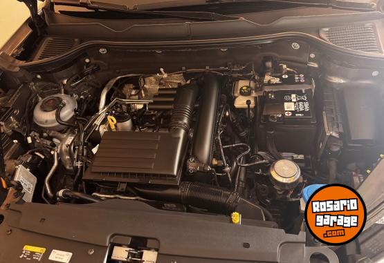 Autos - Volkswagen Taos 2024 Nafta 13000Km - En Venta