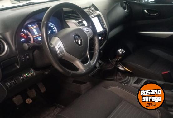 Camionetas - Renault Alaskan Intense 2022 Diesel 35000Km - En Venta