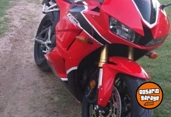 Motos - Honda CBR 600 2017 Nafta 5000Km - En Venta