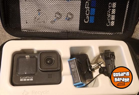 Electrónica - 📷 GoPro HERO 9 Black + Accesorios – Lista para tu próxima aventura - En Venta