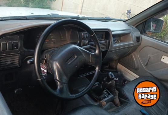 Camionetas - Isuzu Pickup 2000 Diesel 400000Km - En Venta