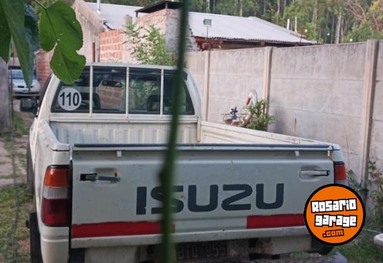 Camionetas - Isuzu Pickup 2000 Diesel 400000Km - En Venta