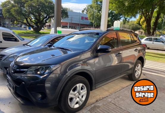 Camionetas - Toyota Rav 4 2013 Nafta 87000Km - En Venta