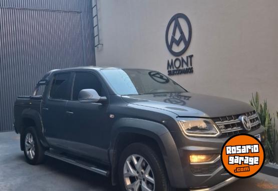 Camionetas - Volkswagen AMAROK HIGLINE V6 2022 Diesel 70000Km - En Venta