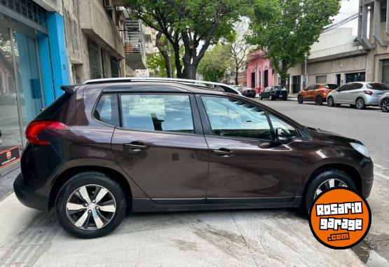 Autos - Peugeot 2008 2019 Nafta 100000Km - En Venta