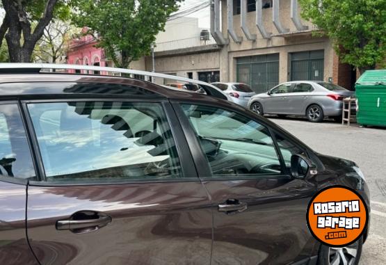 Autos - Peugeot 2008 2019 Nafta 100000Km - En Venta