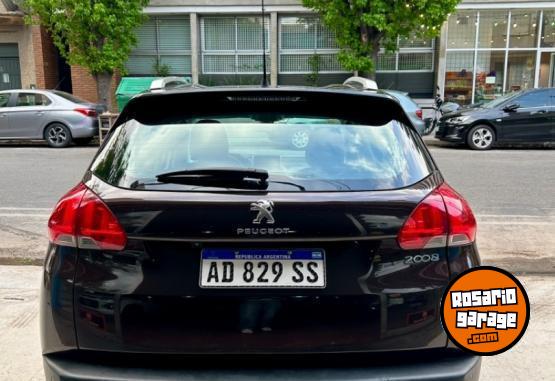 Autos - Peugeot 2008 2019 Nafta 100000Km - En Venta
