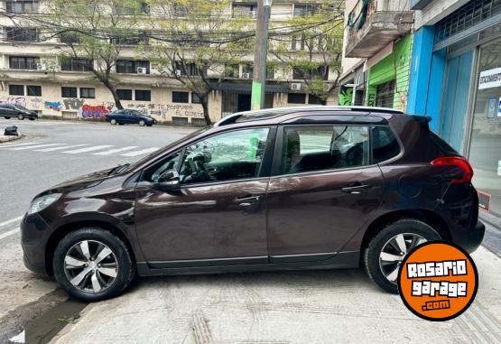 Autos - Peugeot 2008 2019 Nafta 100000Km - En Venta