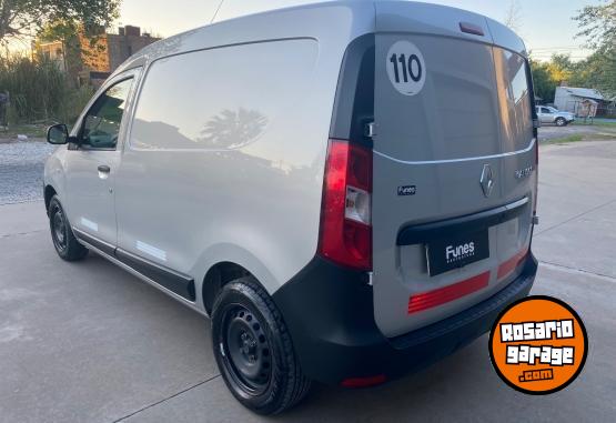 Utilitarios - Renault Renault Kangoo 2022 Nafta 93000Km - En Venta