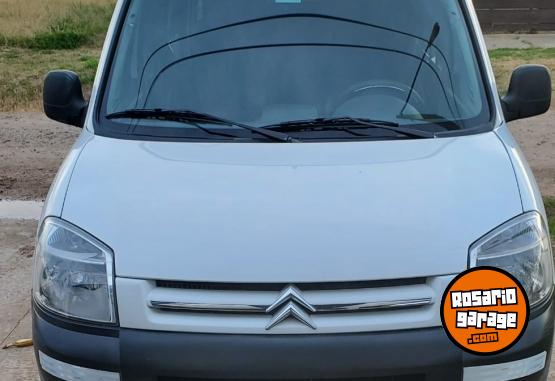 Utilitarios - Citroen Berlingo 2019 Diesel 130000Km - En Venta