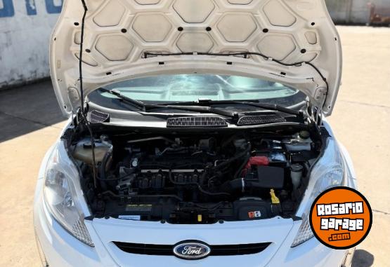 Autos - Ford fiesta 2012 Nafta 140000Km - En Venta