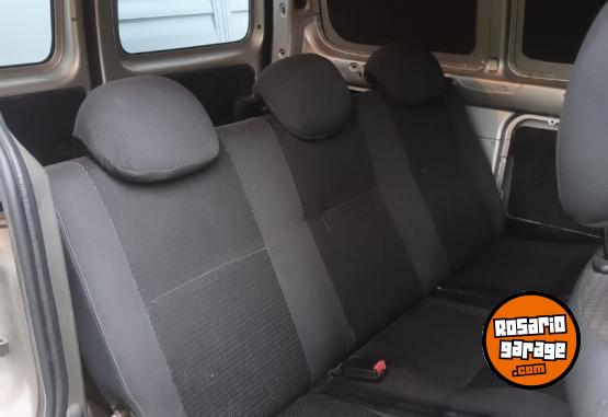 Utilitarios - Peugeot PARTNER HDI 2010 Diesel 149138Km - En Venta