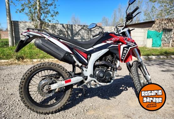 Motos - Guerrero Gxr 250 2016 Nafta 15470Km - En Venta