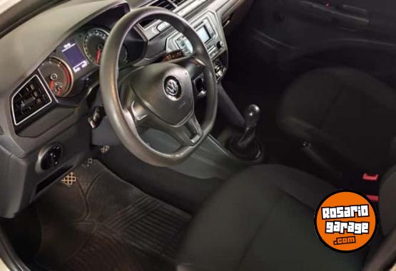 Autos - Volkswagen VOYAGE 1.6 MT 2017 Nafta 88000Km - En Venta