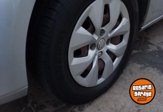 Autos - Volkswagen Voyage 2015 GNC 134000Km - En Venta