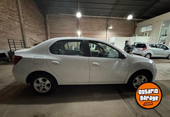 Autos - Renault NUEVO LOGAN PRIVILEGE PLU 2013 Nafta 190000Km - En Venta